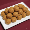 Kobbari Laddu natural - ceramic plate